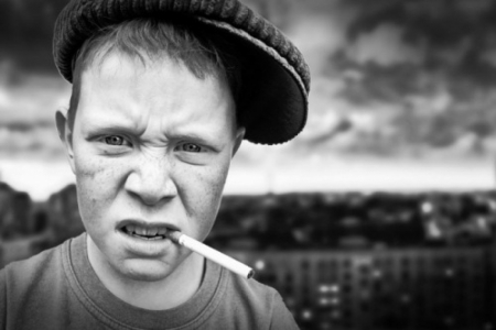 Ну, покури: в Кременчуге продавец уточнила, что парню нет 18-ти, но всё равно продала сигареты