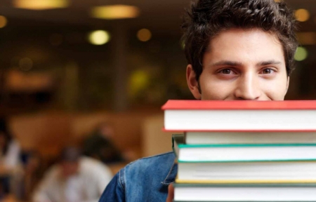 У 2017 стипендію отримуватимуть лише найрейтинговіші студенти У 2017 стипендію отримуватимуть лише найрейтинговіші студенти