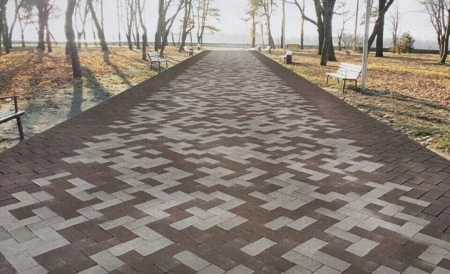 А ты уже проголосовал за плитку для «тихой» аллеи в Приднепровском парке? 