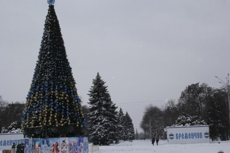 В Кременчуге главная ёлка в этом году будет патриотичной
