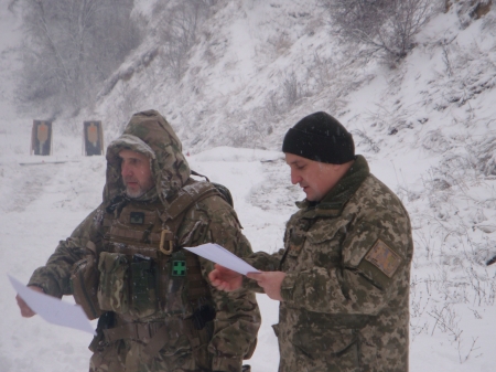 Под Кременчугом военнослужащие устроили праздничную стрельбу