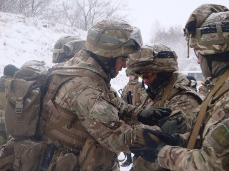 Под Кременчугом военнослужащие устроили праздничную стрельбу