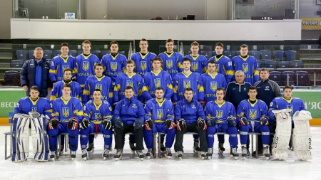 Кременчугские хоккеисты Петленко и Шиманский в составе молодежной сборной Украины на ЧМ 2017