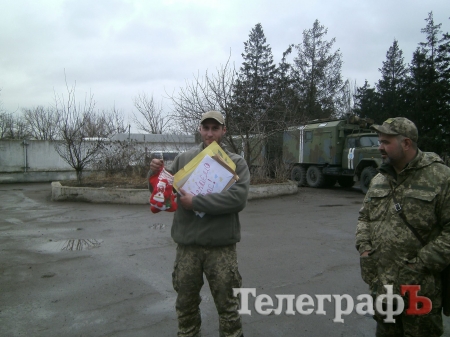 Волонтери «Телеграфа» привезли 17 ОМПБ машину... на вашому бензині