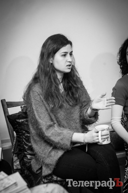 «Речовий доказ» у Кременчуці: а що б ти взяв із собою, тікаючи від війни?