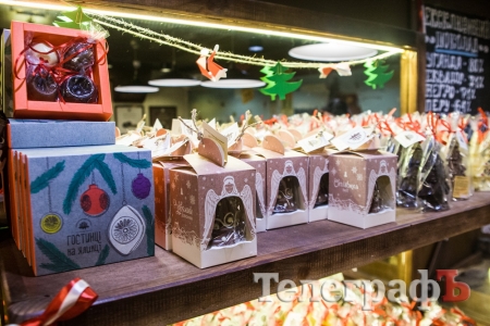 «Львівська майстерня шоколаду» у Кременчуці «підсолодила» життя вимушених переселенців