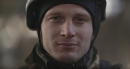 Про тих, хто там: щемливе відео про звичайний день в українському війську