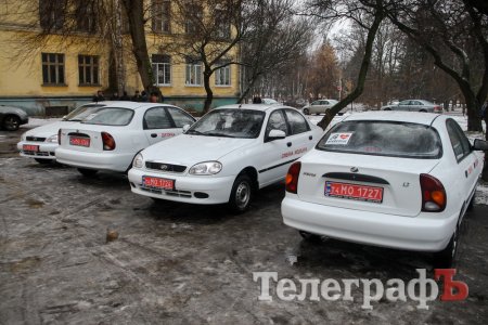 В Кременчуге для центров первой медико-санитарной помощи и детской больницы закупили автомобили