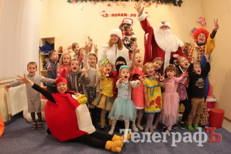 Кременчуцьку малечу привітав Дід Мороз у камуфляжі