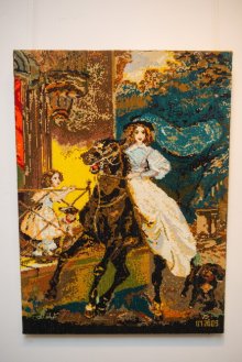 Вишиті картини майстра ливарного цеху Тетяни Мкртчян представили у Кременчуці