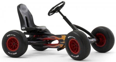 В новогоднюю ночь на ёлке возле Кредмаша двое мужчин украли детскую машинку-велосипед