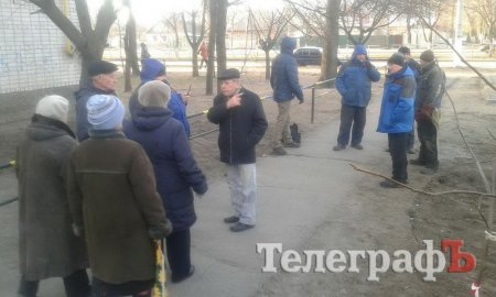 Кременчужане на Киевской не дали газовщикам установить домовой счетчик