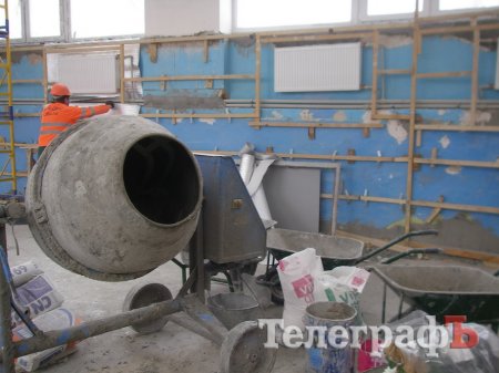 Директор 11-го лицея Быкова подозревает депутата Сидерку в вымогательстве «чего-то материального»