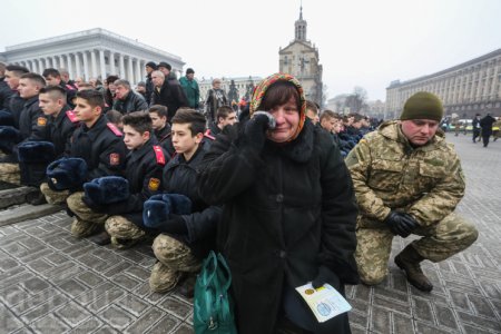 На Майдані попрощалися з бійцями, які загинули в Авдіївці