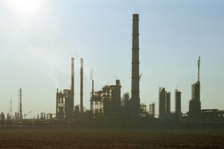 Руководство НПЗ не подтверждает информацию о проверке Антимонопольного комитета