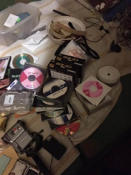 На Полтавщине 57-летний мужчина снимал порно с участием 11-летних девочек