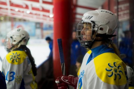 Хокейна жіноча команда «Лавина» закінчила виступи у чемпіонаті