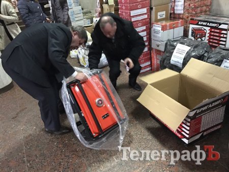 «Когда разгружались, уже стояла очередь», – собранная кременчужанами помощь уже в Авдеевке