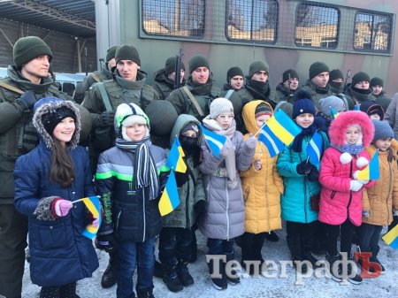 «Папочка, я так ждал!»: нацгвардейцы Кременчуга вернулись из зоны АТО