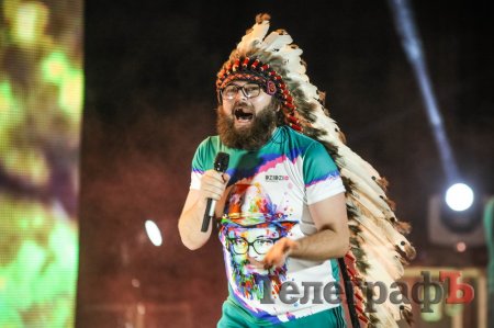 Антигламурний Дзідзьо шукав, у кого б то переночувати у Кременчуці