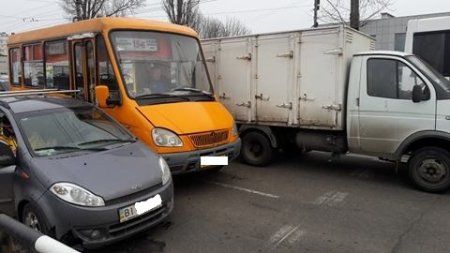 У Кременчуці маршрутка потрапила у ДТП