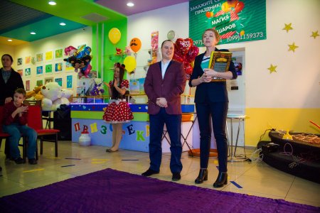 Березянский вместе с детьми открыли праздник весны! Березянский вместе с детьми открыли праздник весны!