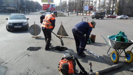 В Кременчуге сегодня залатают Крюковский мост и главные транспортные артерии