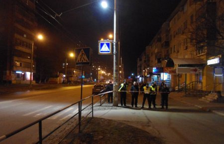 В Полтаве неизвестный подложил гранату на клавиатуру банкомата