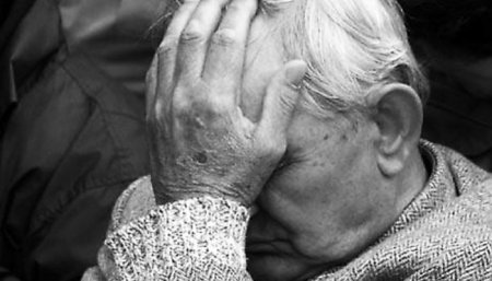 Кременчуцький пенсіонер хотів купити дров, а попав на 5 400 гривень