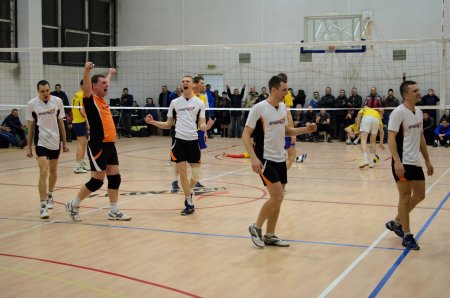 Пекельна битва волейбольних команд в «Нафтохіміку»