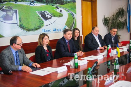 Kocham Krzemienczuk: Польський Генконсул не проти провести відпустку на кременчуцькому пляжі