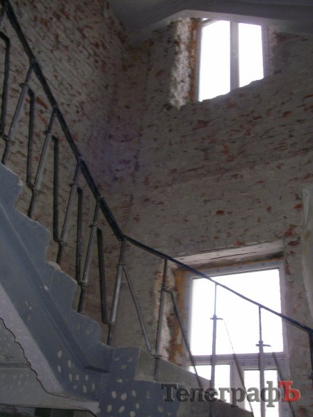 Ремонтні роботи у Кременчуцькому краєзнавчому музеї призупинені на невизначений термін