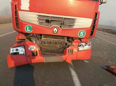 На Полтавщине на трассе из-за задымленности столкнулось 7 автомобилей