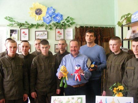 Віктор Дементьєв та Олег Білоконь зустрілися з нацгвардійцями та школярами