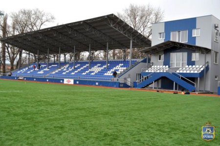 Федерація футболу перевірить поле «Кременя» на можливість гри у першій лізі