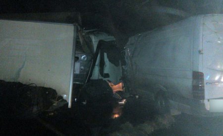 На Полтавщине столкнулся Sprinter и грузовик: два водителя погибли
