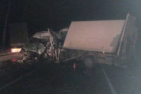 На Полтавщине столкнулся Sprinter и грузовик: два водителя погибли