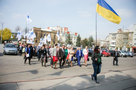 Женщины Полтавщины провели мирный женский марш против антисоциальных реформ и призвали правительство уйти в отставку