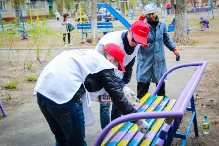 Кременугские «Фрегатовцы» помогли очистить город от мусора