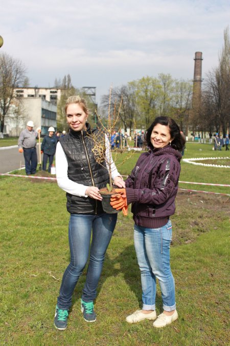 Завод троянд: на КЗТВ відновили добру традицію