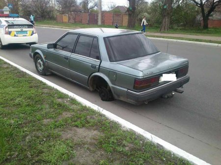 Маленьку кременчужанку травмувало колесо, яке на швидкості відлетіло від автівки