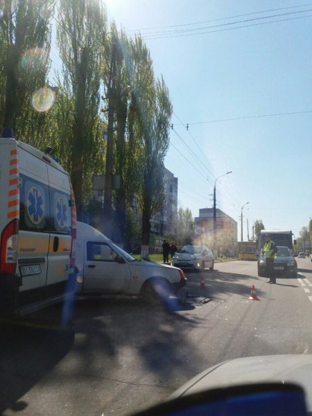 В Кременчуге столкнулись Таврия и скутер: пострадал мопедист