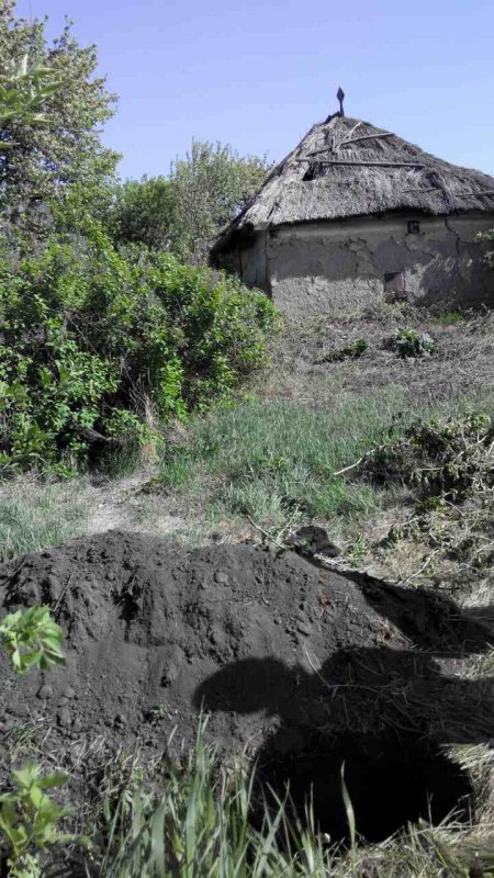 Под Кременчугом откопали человеческие кости