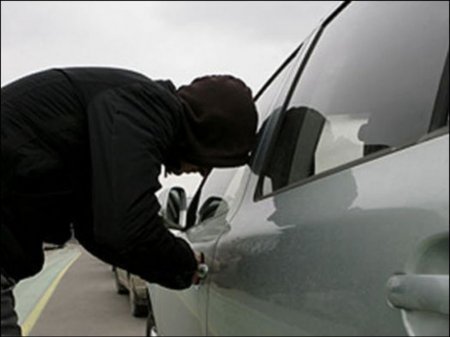 У Кременчуці викрадають машини з метою перепродати їх власникам