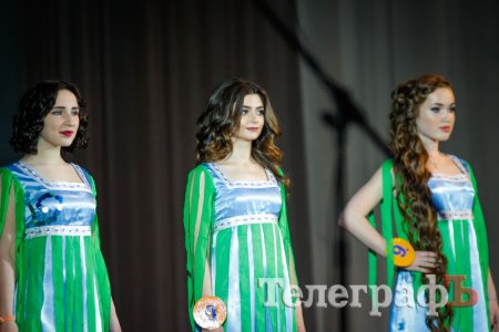 Красота спасёт мир: в Кременчуге выбрали «Королеву КрНУ - 2017»