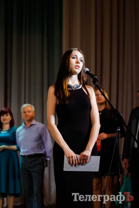 Красота спасёт мир: в Кременчуге выбрали «Королеву КрНУ - 2017»