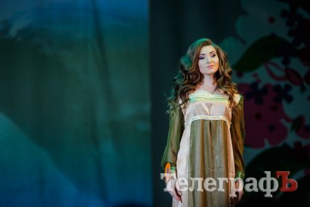 Красота спасёт мир: в Кременчуге выбрали «Королеву КрНУ - 2017»