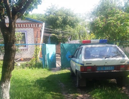 На Полтавщине 5-летний мальчик ушел искать маму, которая оставила его одного дома, и заблудился