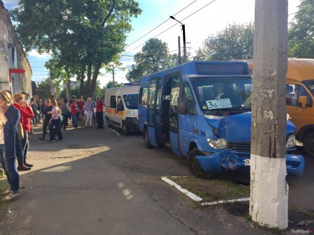 Маршрутку 3-Б, в которой пострадали 8 человек, вёл собственник, решивший подзаработать 