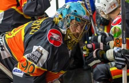 4 хоккеиста «Кременчука» стали лучшими игроками сезона УХЛ в 5 номинациях